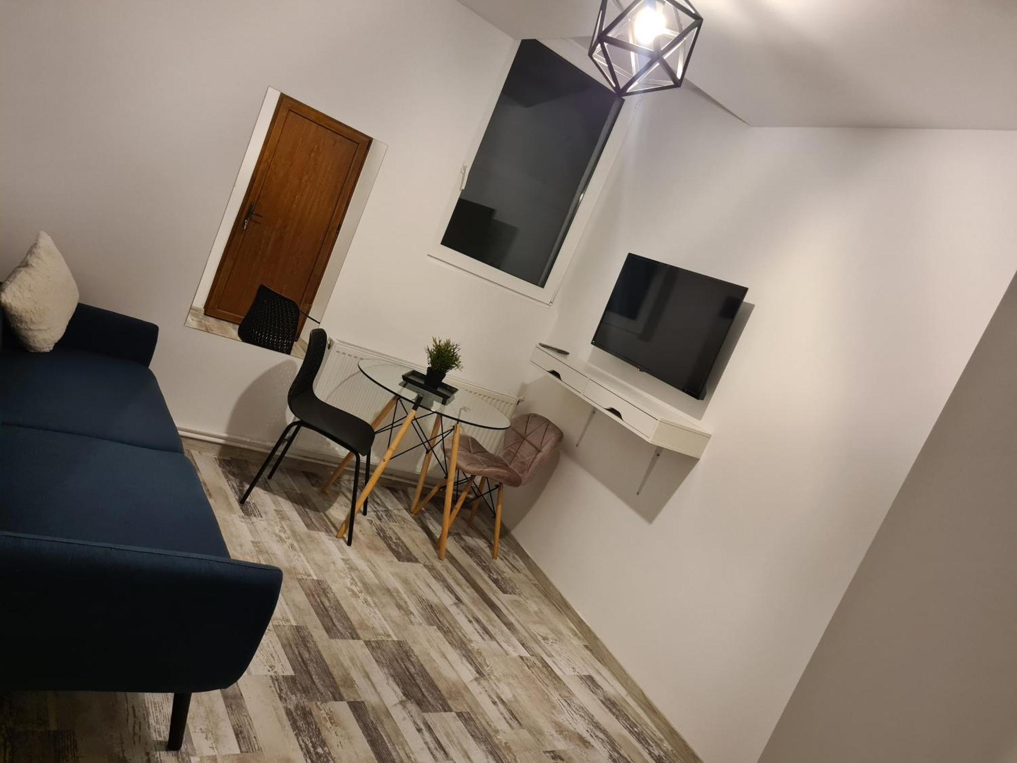Luxury Mall First Apartments Bacau Exterior photo